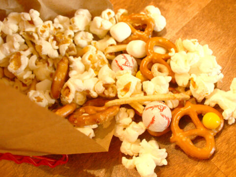 Sweet and salty baseball snack mix and other team treat ideas for your next baseball snack duty