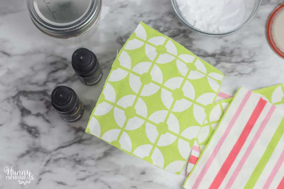 This DIY air freshener with essential oils is so easy to make and will make your home smell amazing! This air freshener DIY works as an odor eliminator, making it a great homemade air freshener for your home! You'll love how easy this air freshener DIY essential oils is to put together and how well this air freshener homemade works at eliminating odors from your house! #DIY #essentialoils