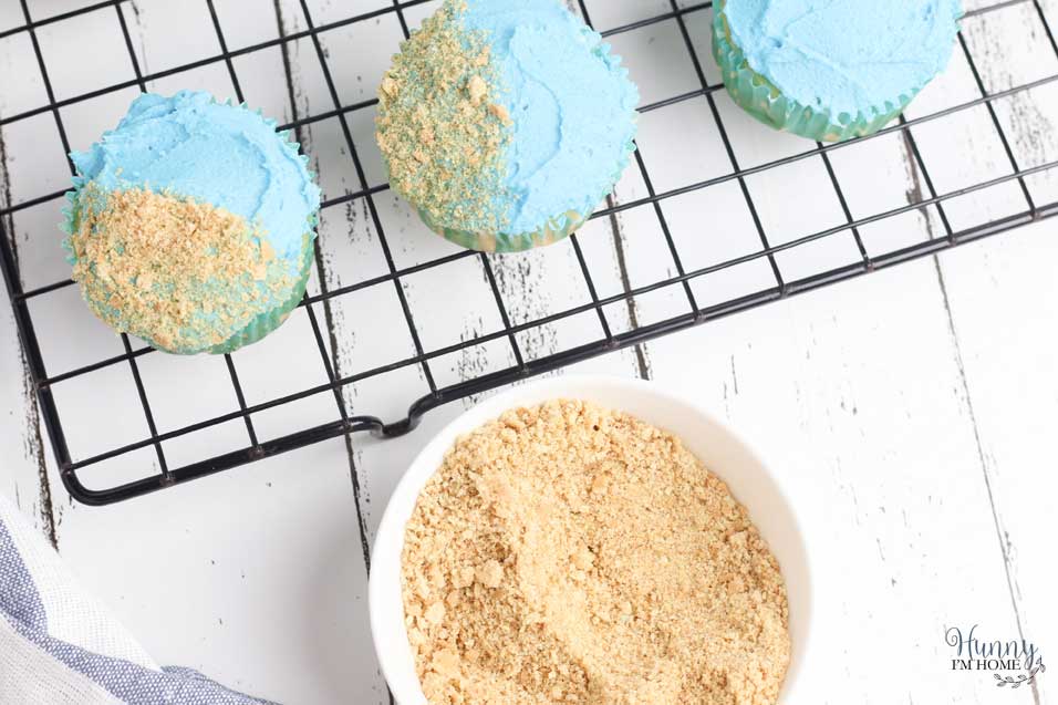 Graham cracker crumb sand