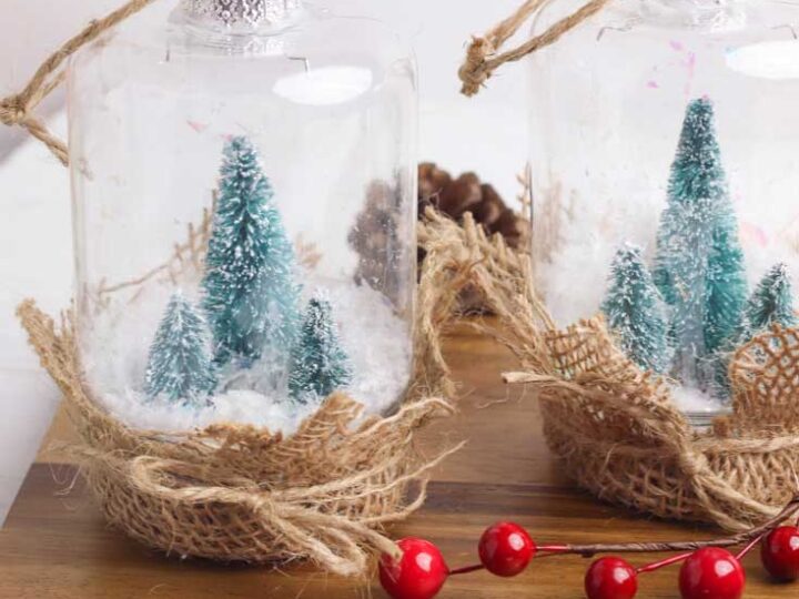 Water free snow globe Christmas Ornaments