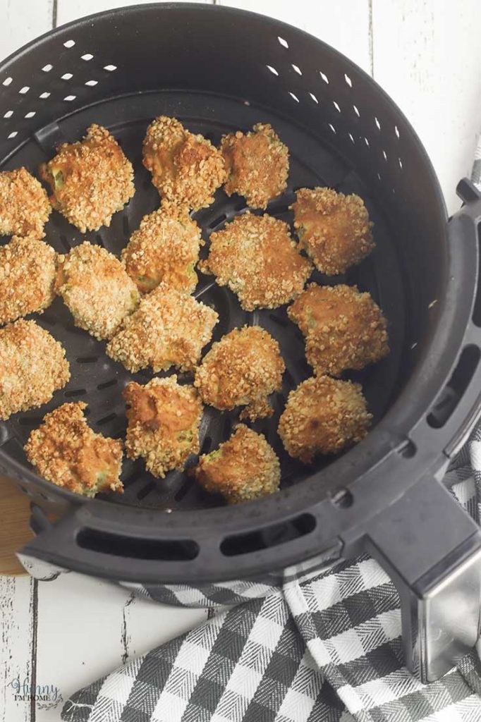 Air fryer fried pickles