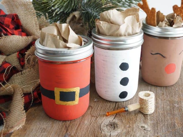 Image for How to Paint Mason Jars for Christmas