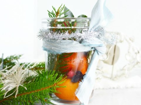 Image for DIY Gift Idea: Homemade Simmering Potpourri Jar