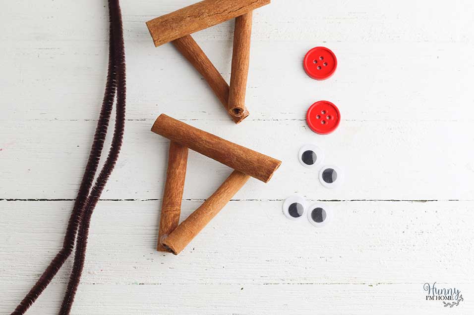 cinnamon sticks reindeer ornament