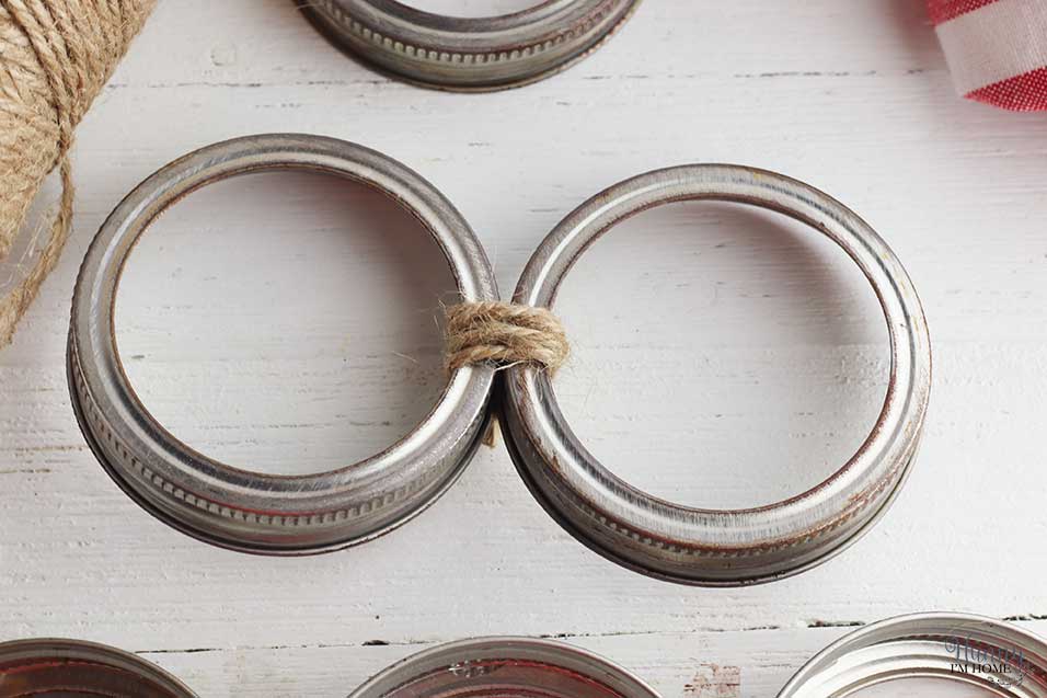 diy mason jar lid christmas tree