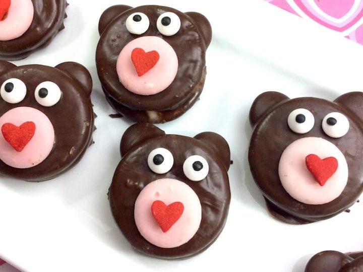 Image for Valentine's Day Teddy Bear Oreos
