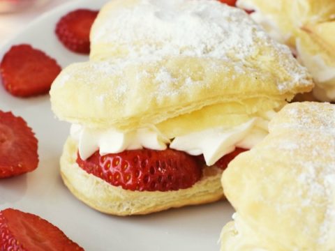Image for Strawberry Cream Puffs 