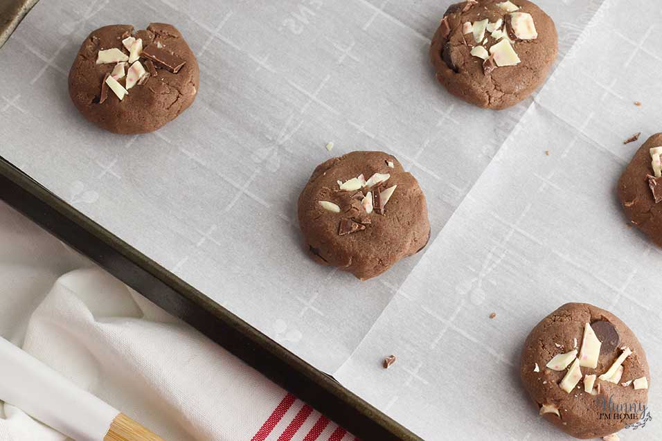 gluten free peppermint bark cookies
