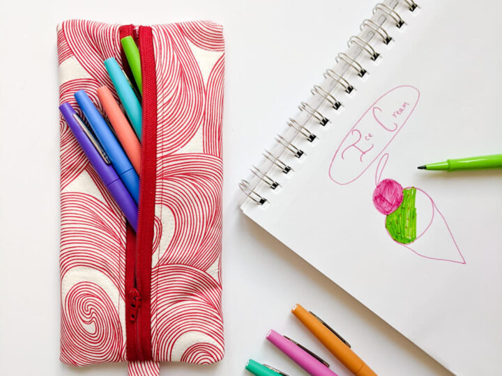 Image for Easy pencil case sewing pattern free tutorial with zipper for beginners