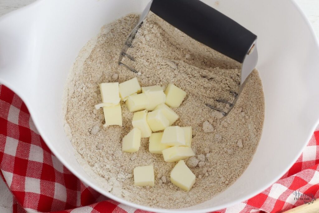 apple pie struesel bars