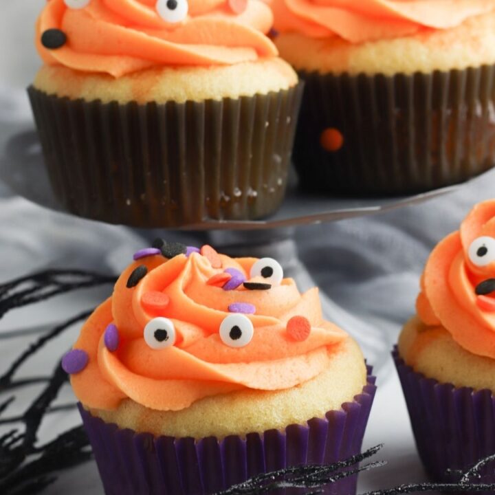 gf Halloween cupcakes