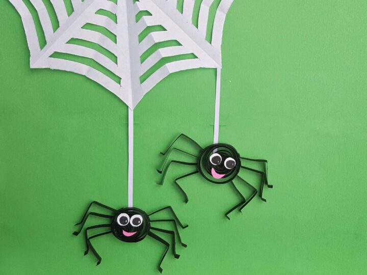 Image for Easy Quilled Paper Spider