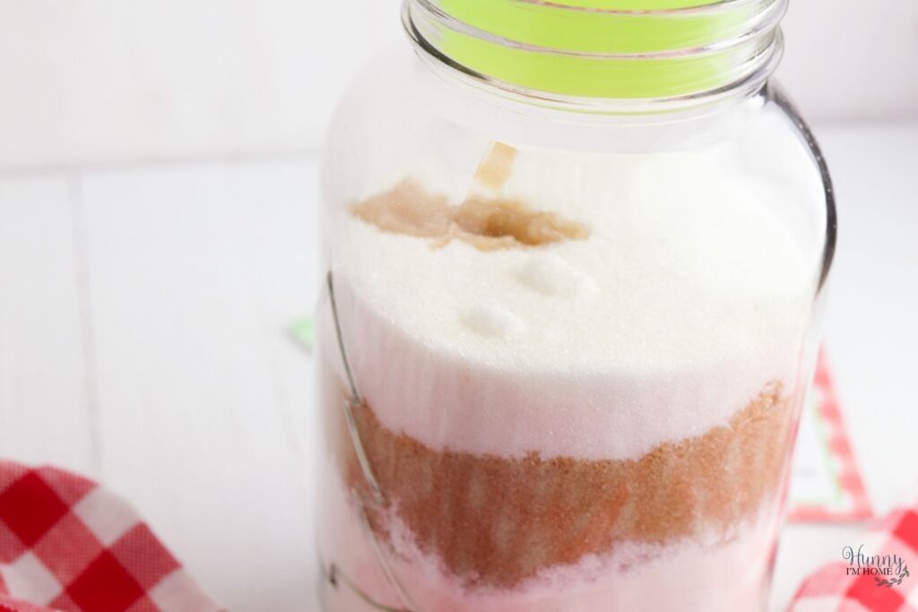 cookies in a mason jar