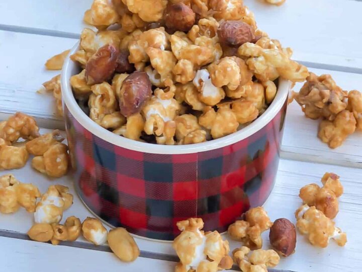 Image for Crunchy Buttery Caramel Popcorn Recipe (NO Corn Syrup!)