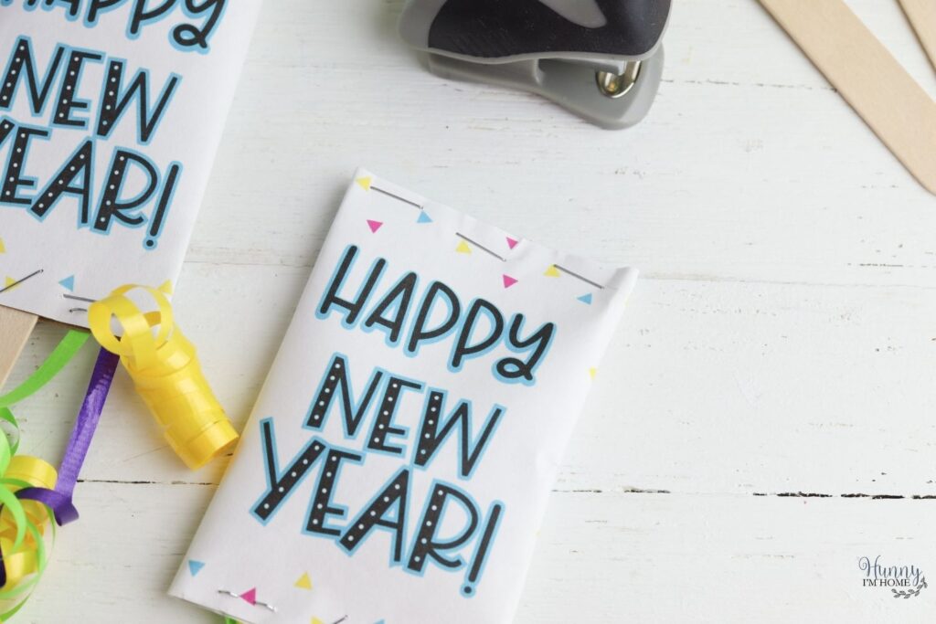 diy new years noise makers