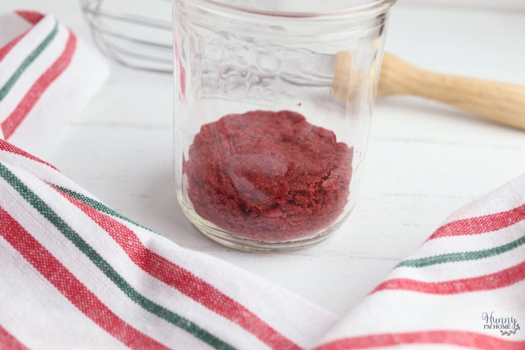 how to layer cake in a jar