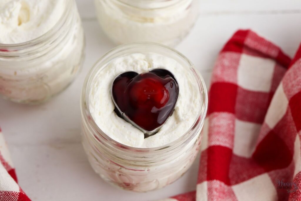 valentines day cheesecake in a jar