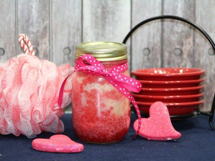 sugar scrub gift in a jar