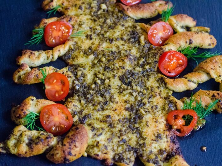 Image for Christmas Pesto Tree Bread
