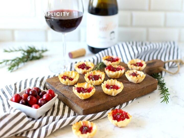 Image for Easy Cranberry Brie Bites