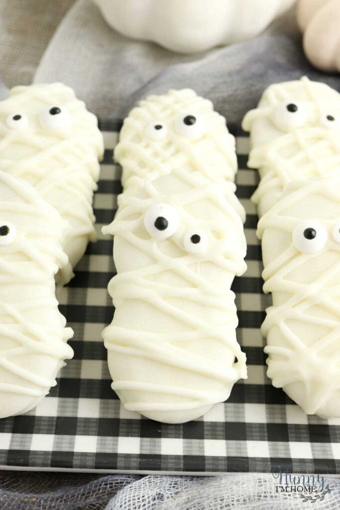 halloween mummy cookies
