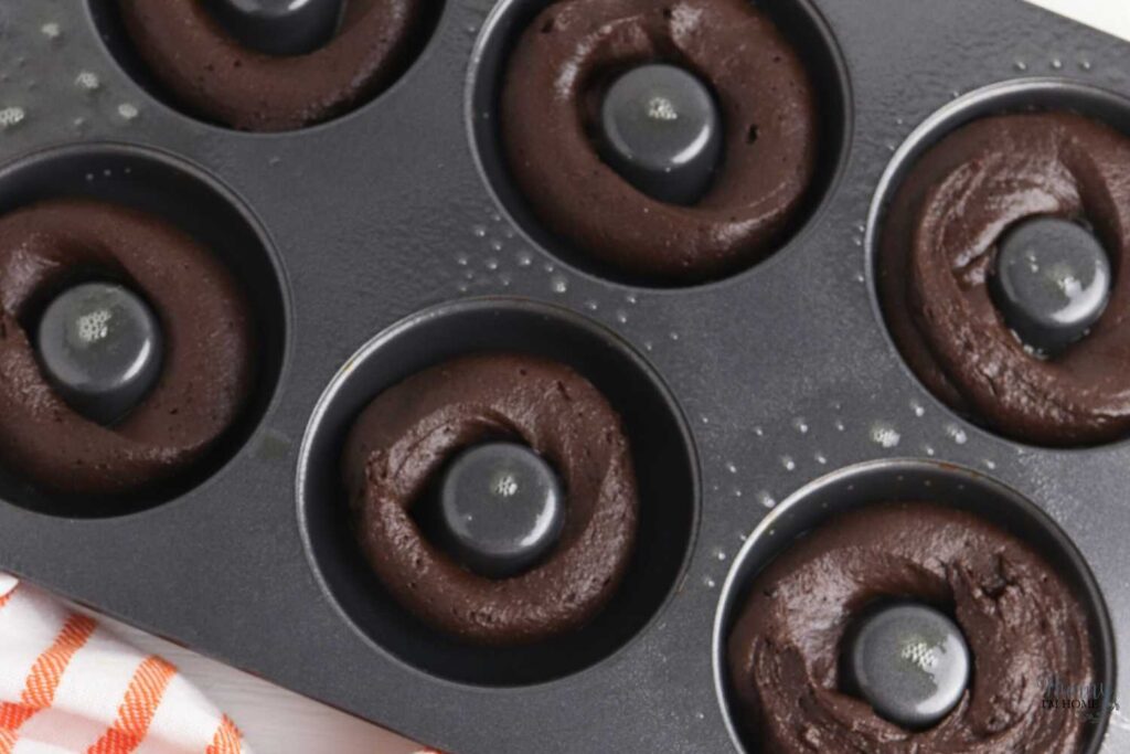 how to make Halloween donuts