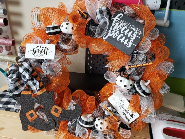 Image for Hocus Pocus Halloween Wreath