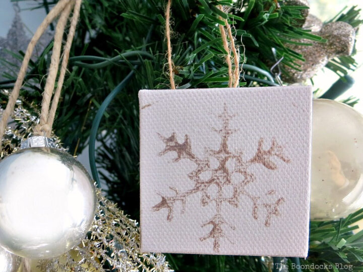 Image for How to Make Easy Snowflake Mini Canvas Ornaments