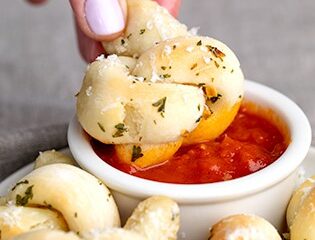 Image for Pull Apart Gluten Free Garlic Knots