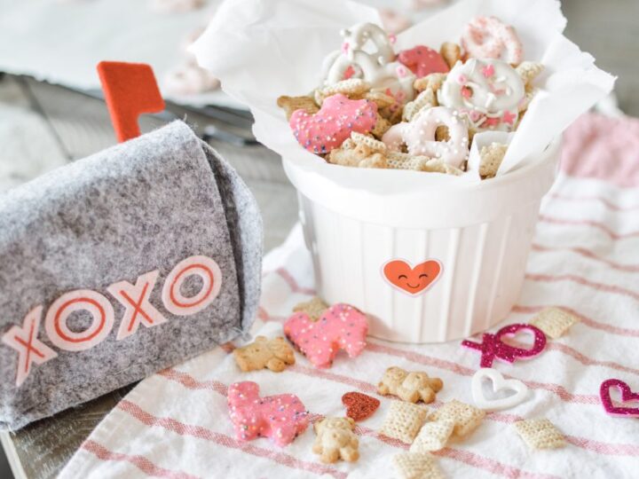 Image for Valentine’s Day Fun Snack Mix