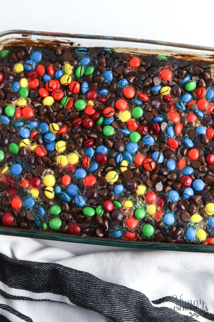 how to make chocolate dump cake