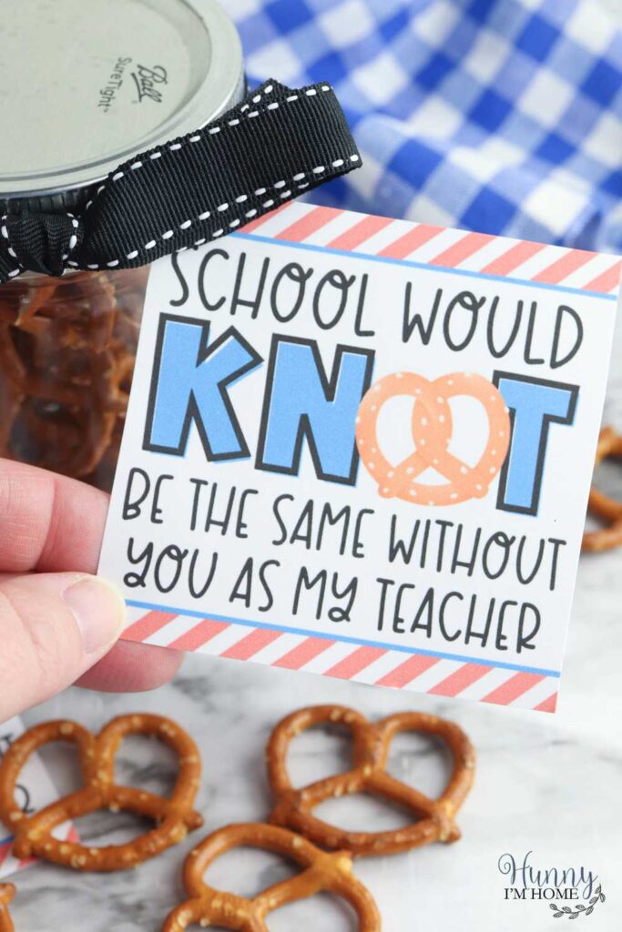 teacher appreciation gift with pretzels