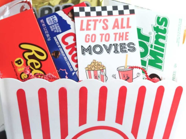 what to put in a movie night gift basket