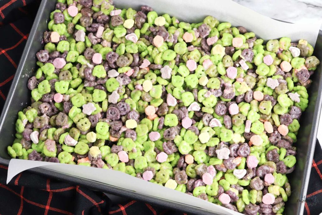 no bake monster mash cereal treats