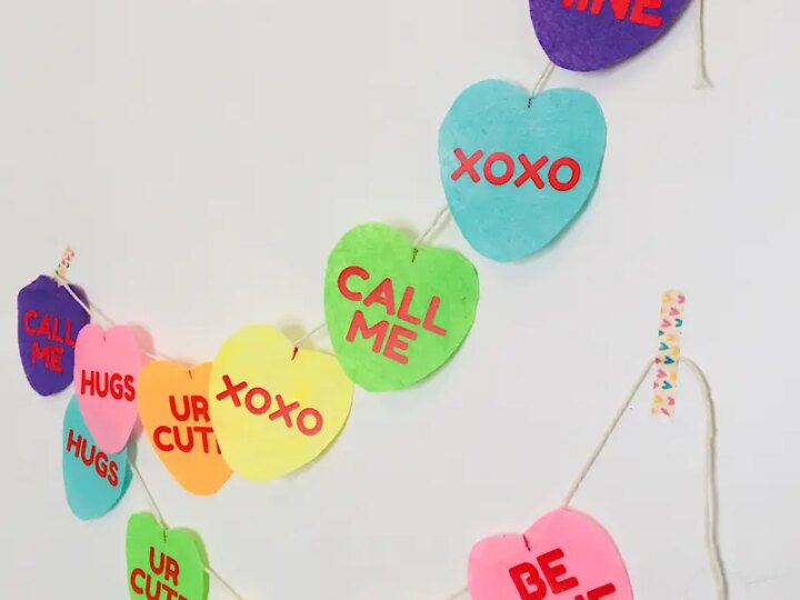 Image for DIY Conversation Heart Valentine Garland 