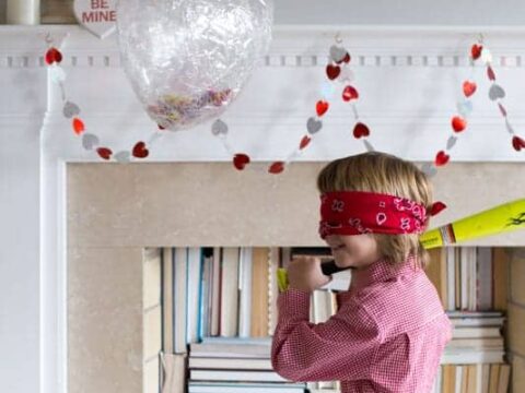 Image for Easy DIY Pinata for Valentine's Day