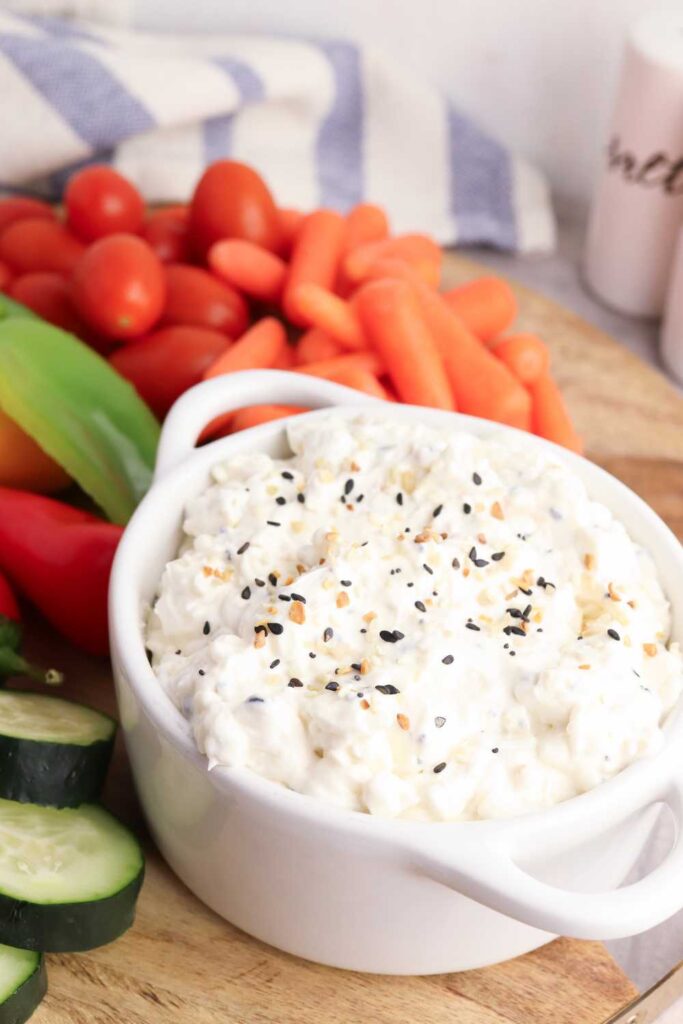 veggie dip with everything bagel seasoning