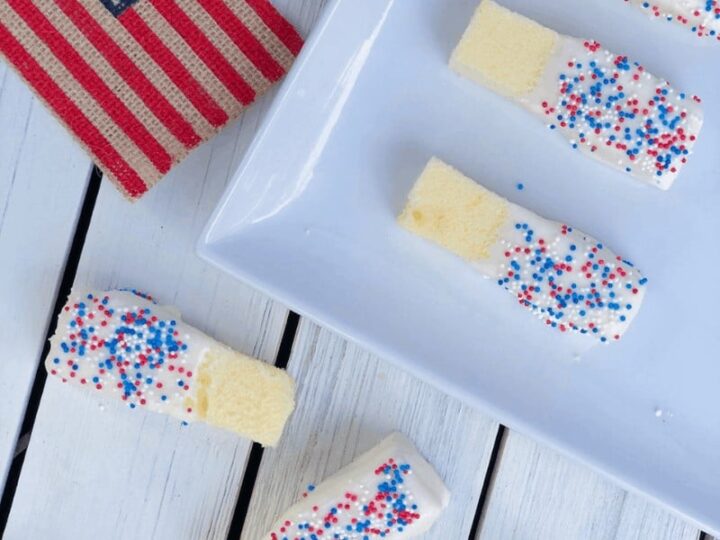Image for Easy Quick Red, White, & Blue Dessert
