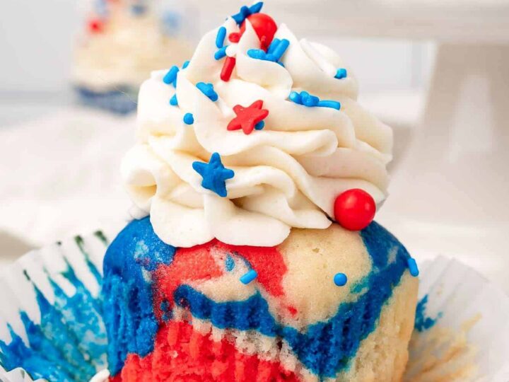 Image for Red White and Blue 4th of July Cupcakes