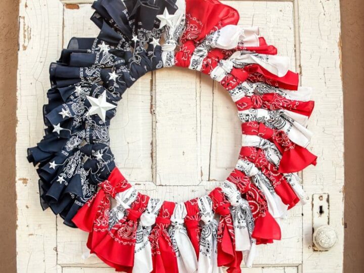Image for Easy American Flag Patriotic Bandana Wreath