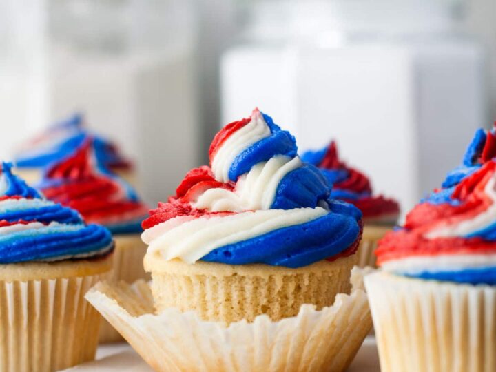 Image for Red White and Blue Cupcakes