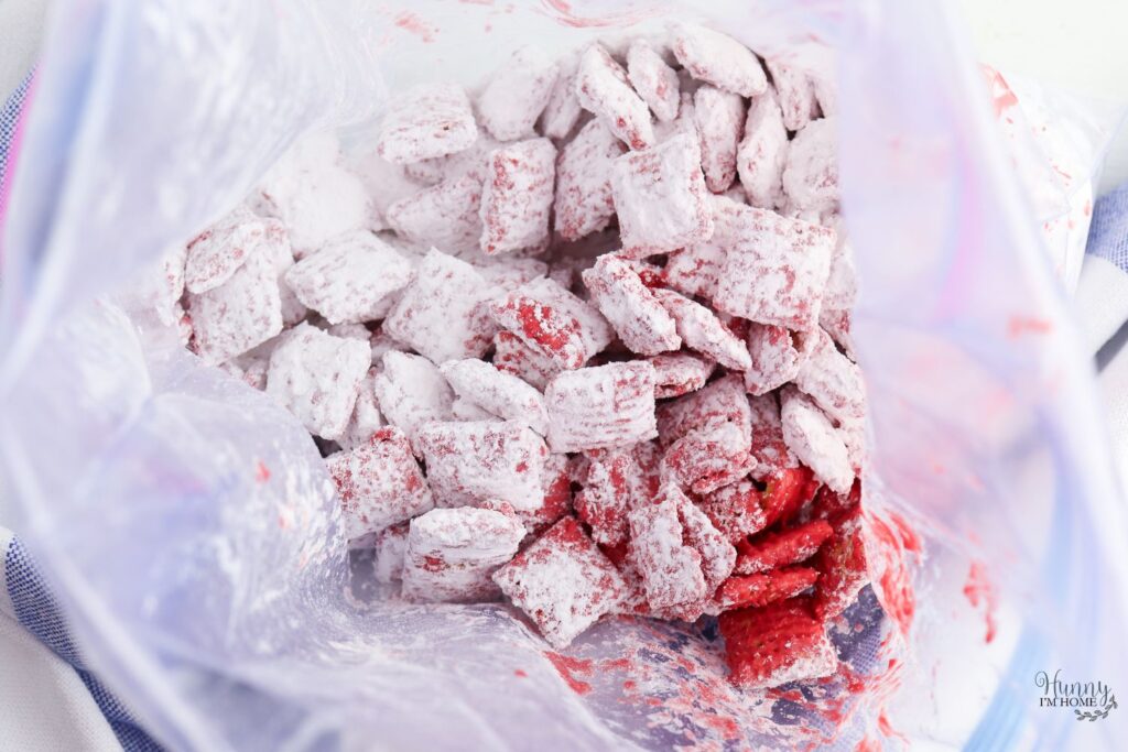 how to make red puppy chow