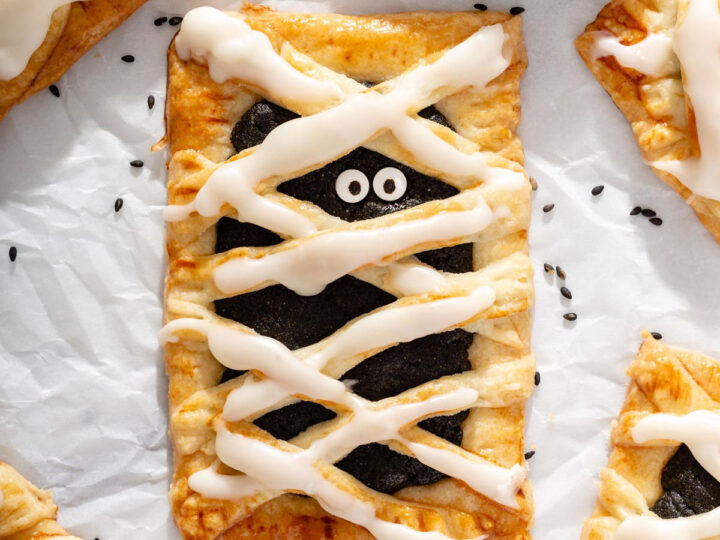 Image for Homemade Black Sesame Pop Tarts