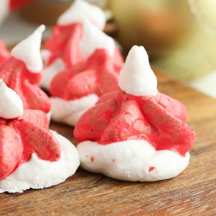 how to make santa hat cookies