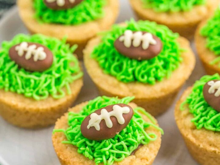 Image for Easy Football Cookie Cups