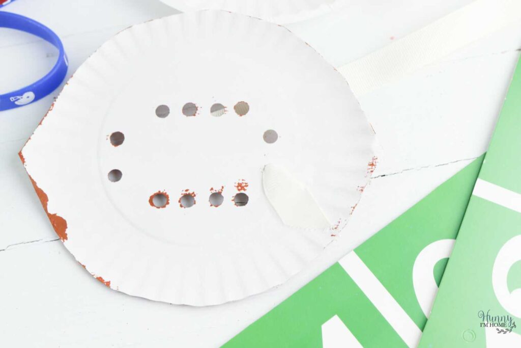 football lacing craft