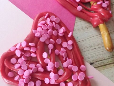 Image for Easy Heart Pretzel Recipe