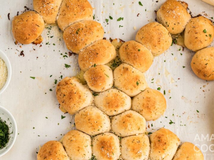 Image for Easter Bunny Pull Apart Bread