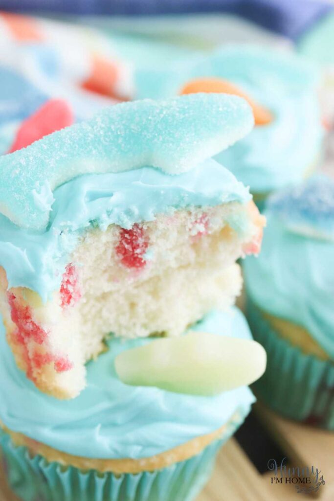 shark attack cupcakes