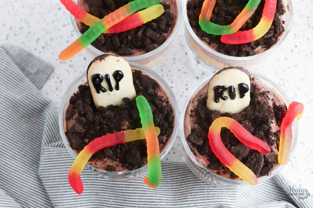 graveyard dessert